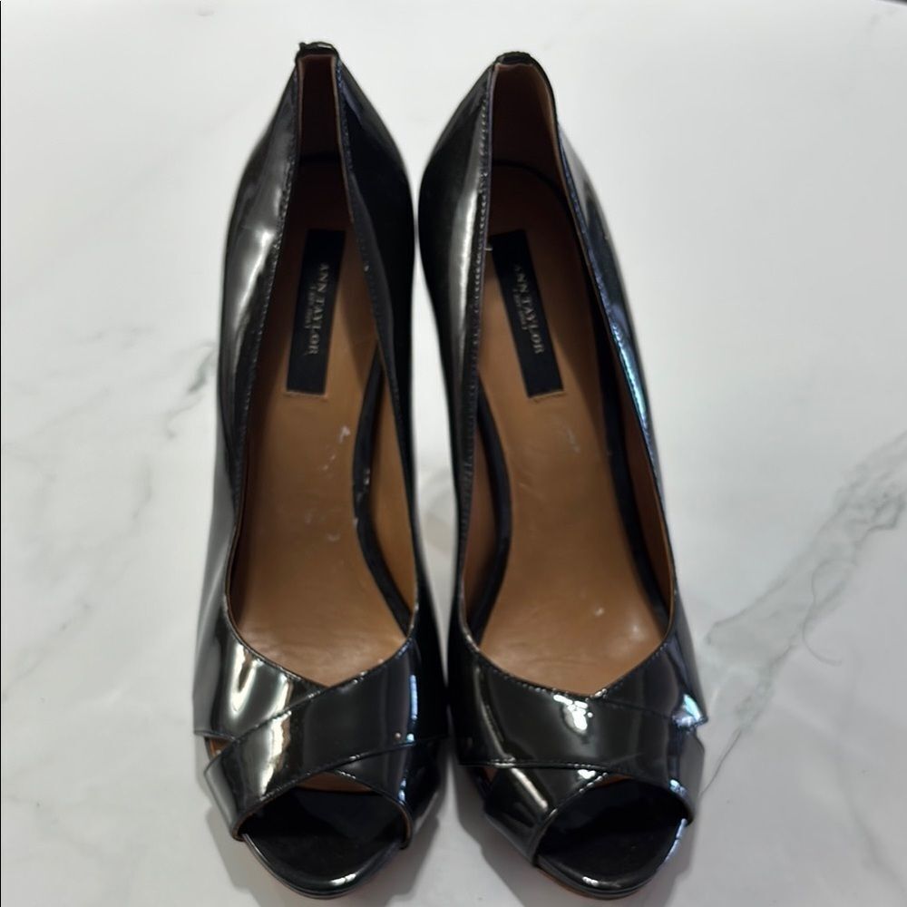 Ann Taylor heels